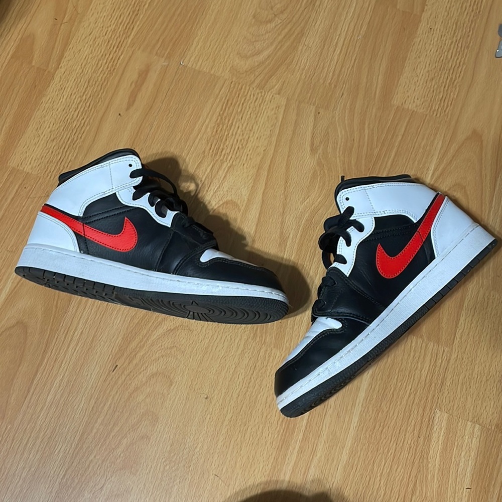 Jordan 1